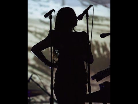 Hope Sandoval &TWI- TROUBLE -live VIDEO, 2017-10-15, Desert Daze fest,Joshua Tree, CA