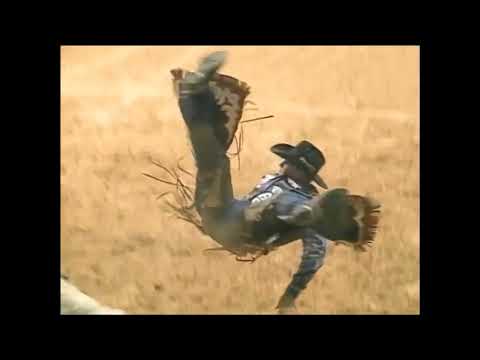 Panhandle Slim bucks Dusty LaBeth - 99 PBR Richmond