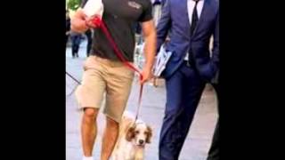 Anderson Cooper & His Boyfriend Wear Matching Sneakers!