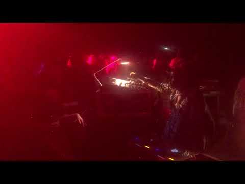 Sanga Mama Africa ft black omolo - play last tune ‘positive steppa vibrations @ dub unit (b) 170422