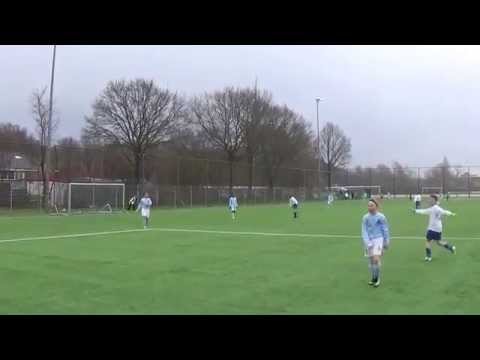 SVI E2-ASC'62 E1. Competitie. 1e helft. 21-3-2015. Eindstand 6-3.