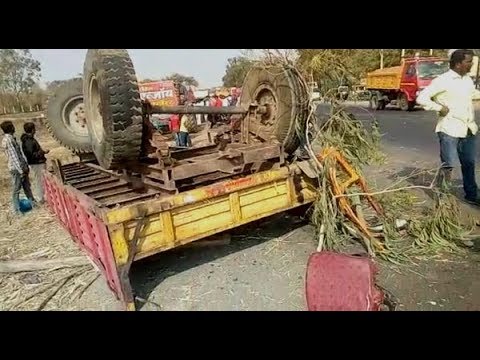 बार्शी मार्गावर ट्रक-ट्रॅक्टरचा अपघात एक ठार