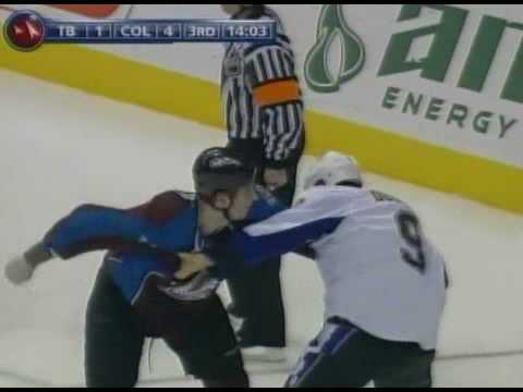 Steve Downie vs Cody McLeod Nov 29, 2008