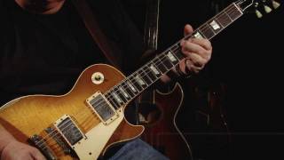 Whitesnake Guitarist Bernie Marsden plays 'Dynaflow' on his 1959 Gibson Les Paul at WildWire Music