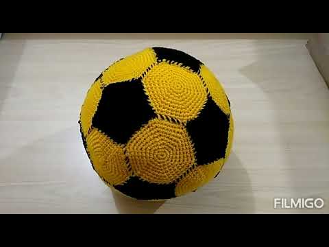 Crochet football pattern. \ Woollen crochet craft ball \ Roni's art.