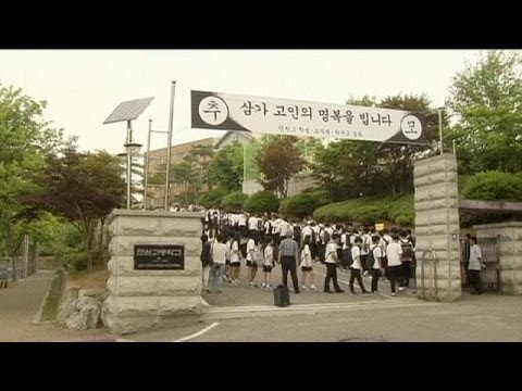South Korea ferry disaster survivors return to school