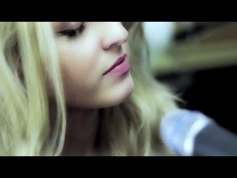 Bruno Mars - Grenade - Vicky Nolan Acoustic Sessions