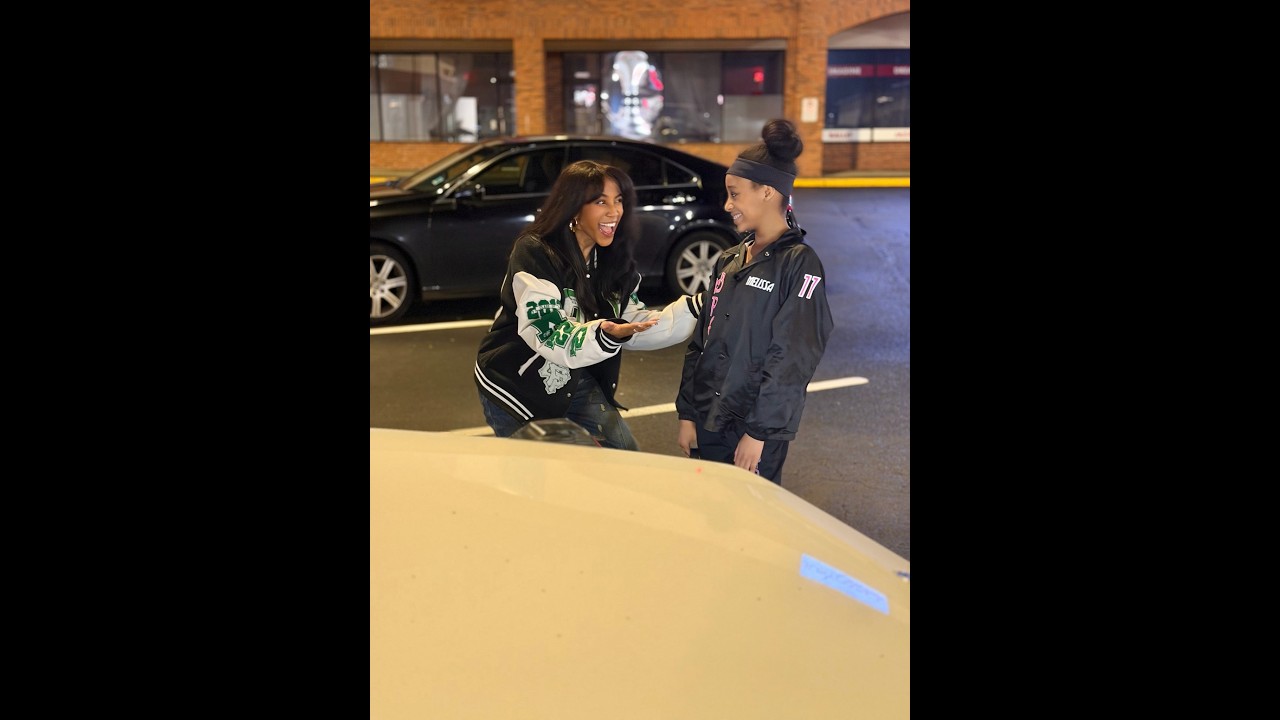 When Melissa and HoneyPot have a good stepmom/stepdaughter celebration!