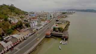 preview picture of video 'DJI Phantom 2 flight in Bahía de Caráquez - Ecuador'