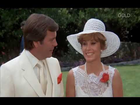 Hart to Hart - Harts and Flowers
