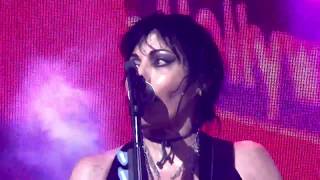 Joan Jett - Love Is All Around - Noblesville IN 7/11/2018