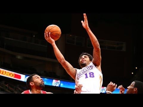 Glen Rice Jr. with 22 pts, 14 rbs vs. former team RGV Vipers