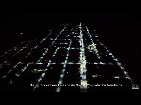 Teresina de Goiás Vista por Drone à Noite
