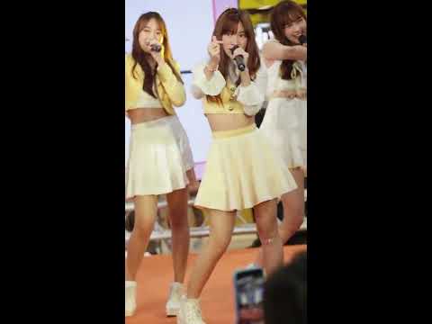 010919 [FANCAM] Alexis Focus - First Impression - Honey Toast by CM Cafe