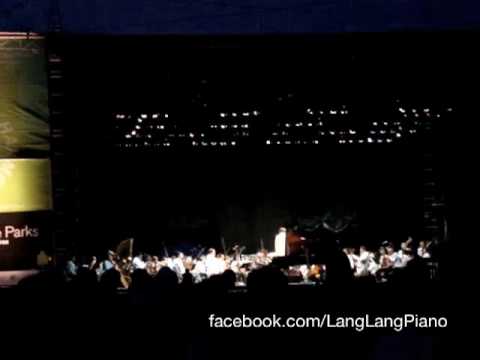 Rhapsody in Blue in Central Park | Lang Lang