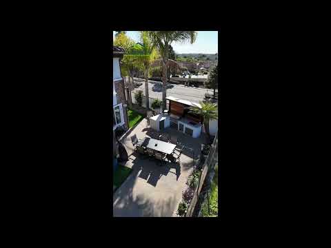 Adrian | Backyard & Pool | 92131