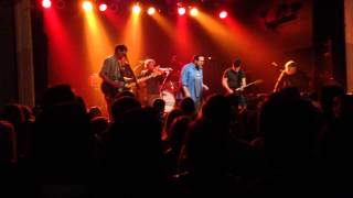 Connells playing "Too Long" at Lincoln Theatre Feb 27, 2015 #1