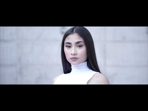 Paloma Mami - Not Steady (Official Video)