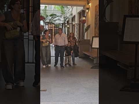 Gino Mamá Tio Tano Tia Cecilia en Pasaje Belgrano calle Bolivar 382 San Telmo Buenos Aires 8/11/25