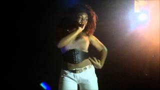 Kanti Kasa Performing at Frankies