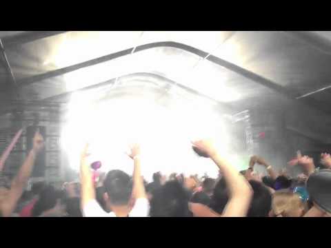 Chuckie - Kernkraft (ID Remix) & Atom (Nari & Milani) @ Beyond Wonderland Bay Area