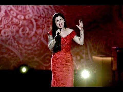 Mon Laferte   Mi Soledad y Yo Latin Grammy CoverHD