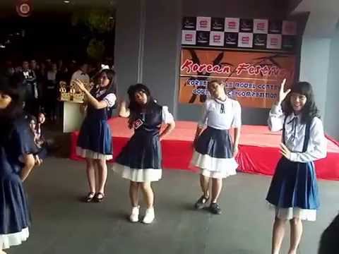 Laboum - La Li Lalala + What About You (Cover by Lafuze) @MDPlaza Bandung 220315