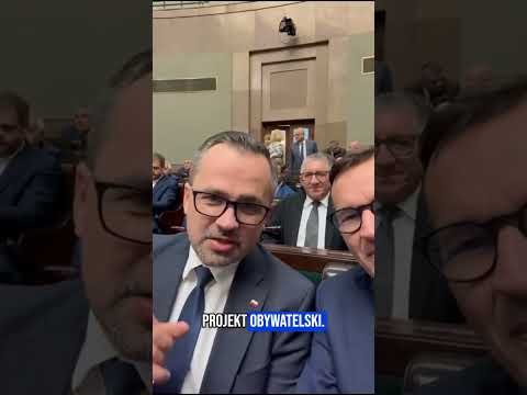 Mateusz Morawiecki: Jedzie do przodu z CPK