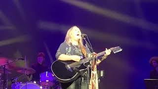 Melissa Etheridge Live - Refugee (Tom Petty cover) - Count Basie Red Bank, NJ - 6/13/22