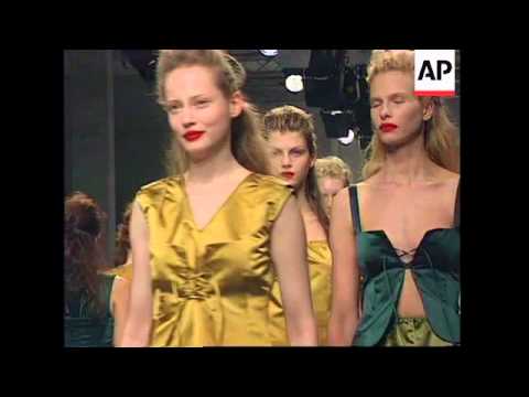 ITALY: MILAN: MODEL AMY WESSON AT MIU MIU FASHION SHOW