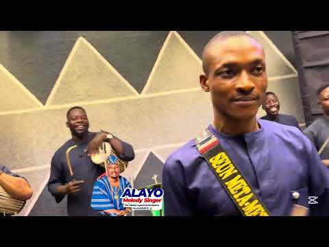 ALAYO MELODY SINGER LIVE ON STAGE AT 10:21 BY GOVANA LOUNGE