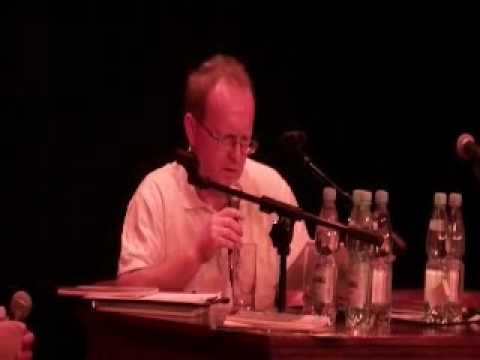 Karol Maliszewski czyta wiersze (www.plasterlodzki.pl)