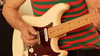 Video thumbnail for 2010 Fender Am. Std. Stratocaster, olympic white by GregsGuitars
