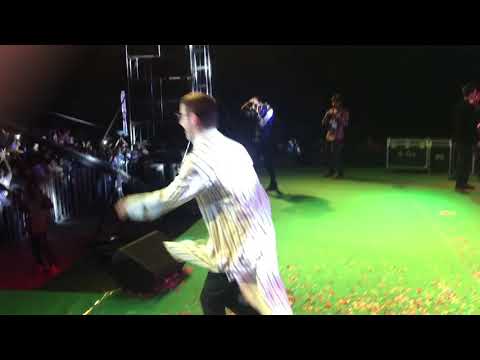 International artist Akcent dancing on baby doll song