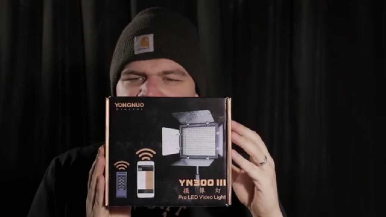Yongnuo YN300 III Yn-300 III LED Light 5500K Unboxing And Quick Review