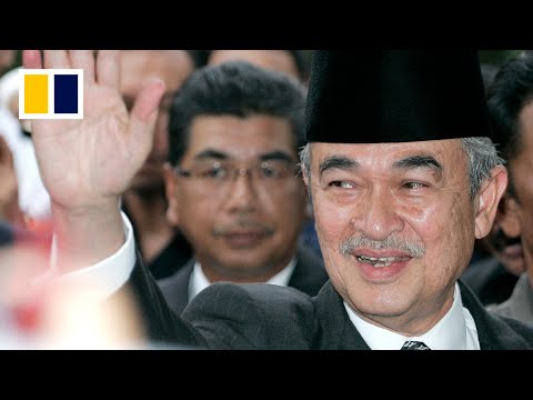 Ex Malaysian PM Abdullah Ahmad Badawi dies at 85