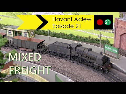 Realism on 6 x 4 in 00 - Southern freight trains at Havant Aclew