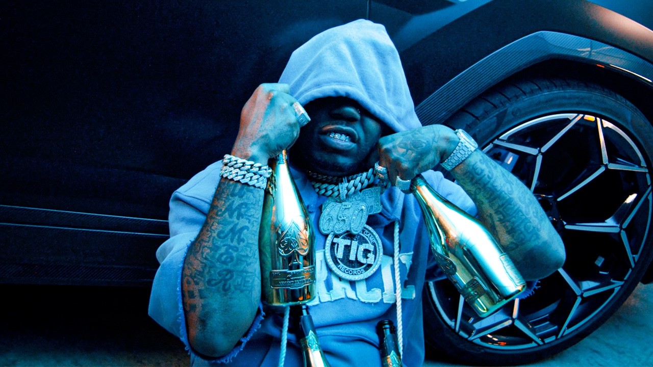 YFN Lucci - CAN’T FEEL MY FACE (Official Music Video)