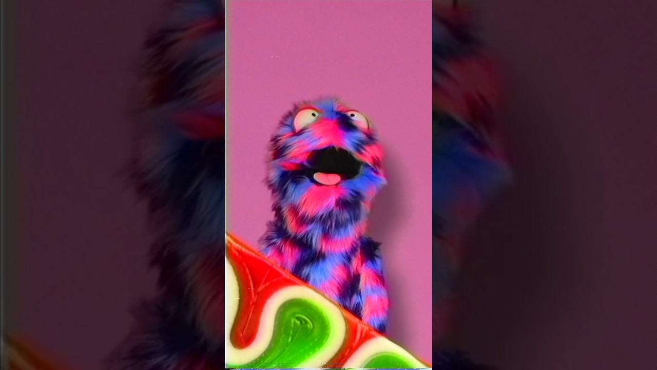 A song about my name Gilbert De'Bubbles #puppet