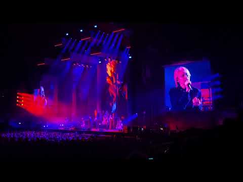 BLØF & Geike Arnaert - Where The Wild Roses Grow (Nick Cave cover) @ Rotterdam Ahoy 21/11/2024