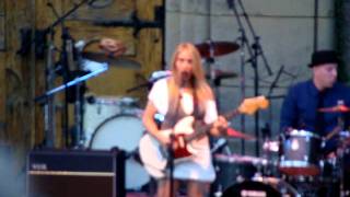 Liz Phair - 6'1 - Mountain Winery 8/18