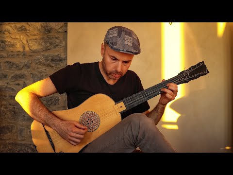 Lorenzo Micheli plays Les barricades mystérieuses by François Couperin