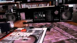Video thumbnail for Fisher SC-300 Keyboard boombox ghettoblaster by jameswp67