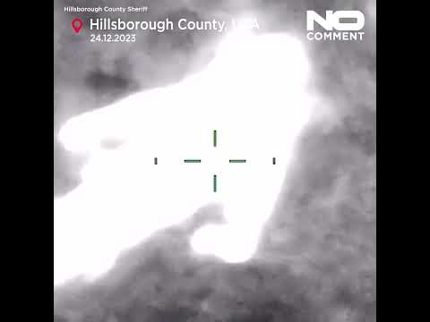 Thermal camera spots man hiding from police making ‘dirt angels’  #shorts
