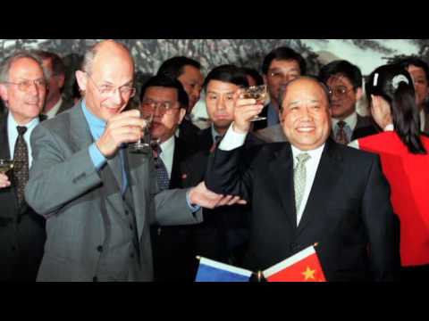 Death By China 2012 (with subtitles)