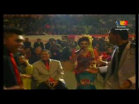 MTV Mas Idayu - Senggol Senggolan (Anugerah Bintang Popular Berita Harian 25)