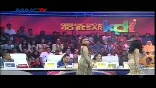 Download lagu Zaskia Gotik dan Denada Tarung Jaipong - Pose (22/4) mp3