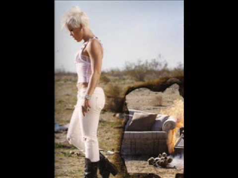 Pink ft. Naughty By Nature - What You Wanna Do - Lyrics