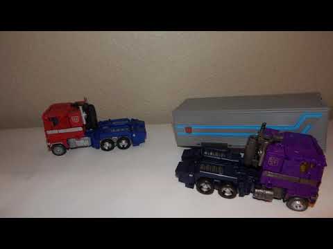 Transformers Earthrise Optimus Prime VS Shattered Glass Optimus Stop Motion