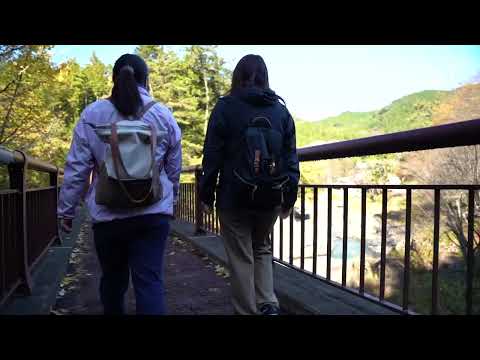 Akigawakeikoku Valley in Autumn and Hot Springs for Beautiful Skin